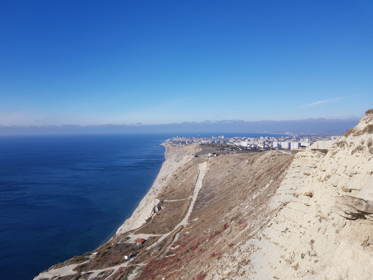 КубанскиеВести.Ру - Глава Владивостока признался, что никогда не был в Анапе
