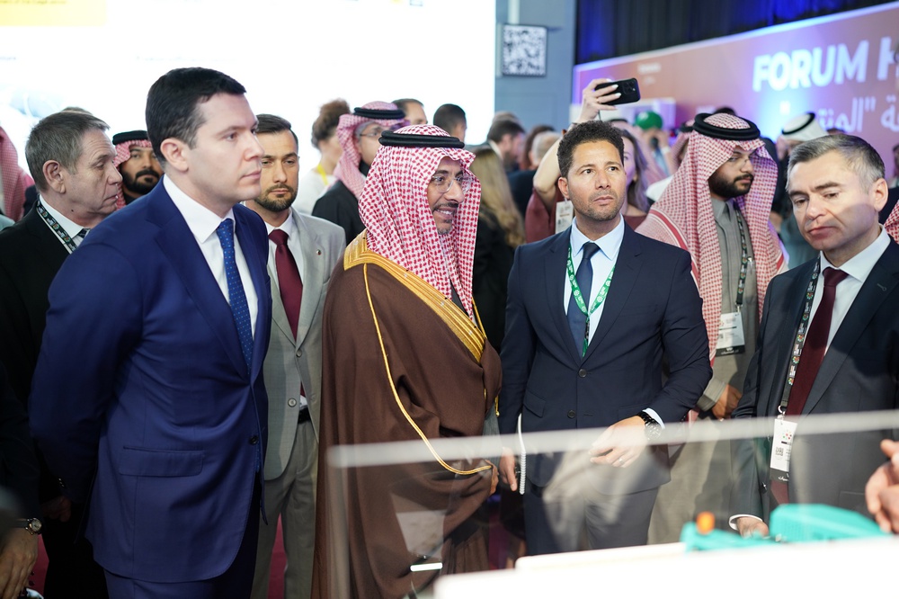 КубанскиеВести.Ру - Антон Алиханов и Бандар ибн Ибрахим Аль-Хураиф отметили промышленный и экспортный потенциал Кубани