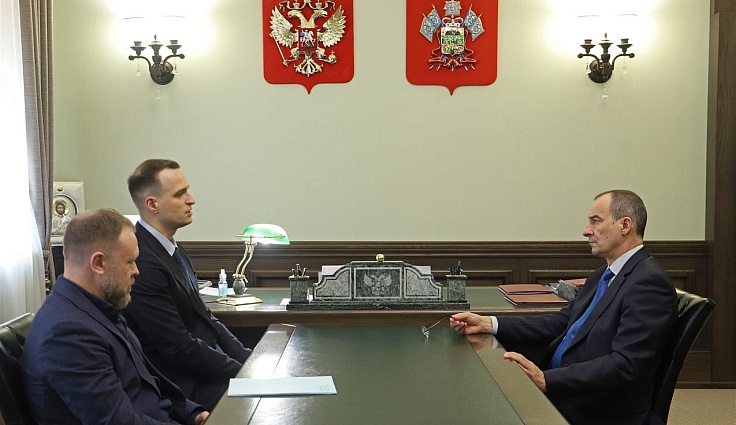 КубанскиеВести.Ру - Юрий Бурлачко обсудил развитие курортной отрасли региона с новым министром