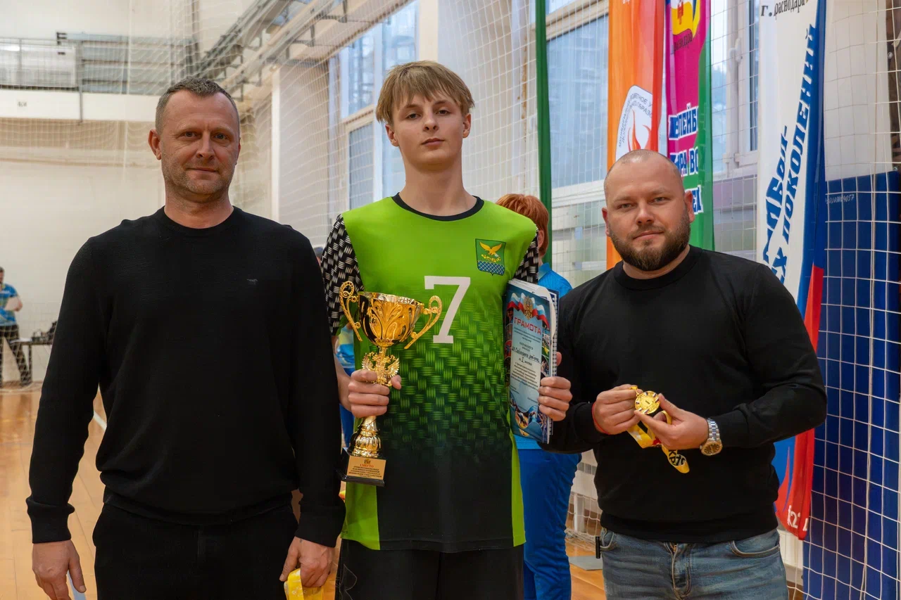 КубанскиеВести.Ру - Волейбольные баталии в Краснодаре: спорт и память о героях