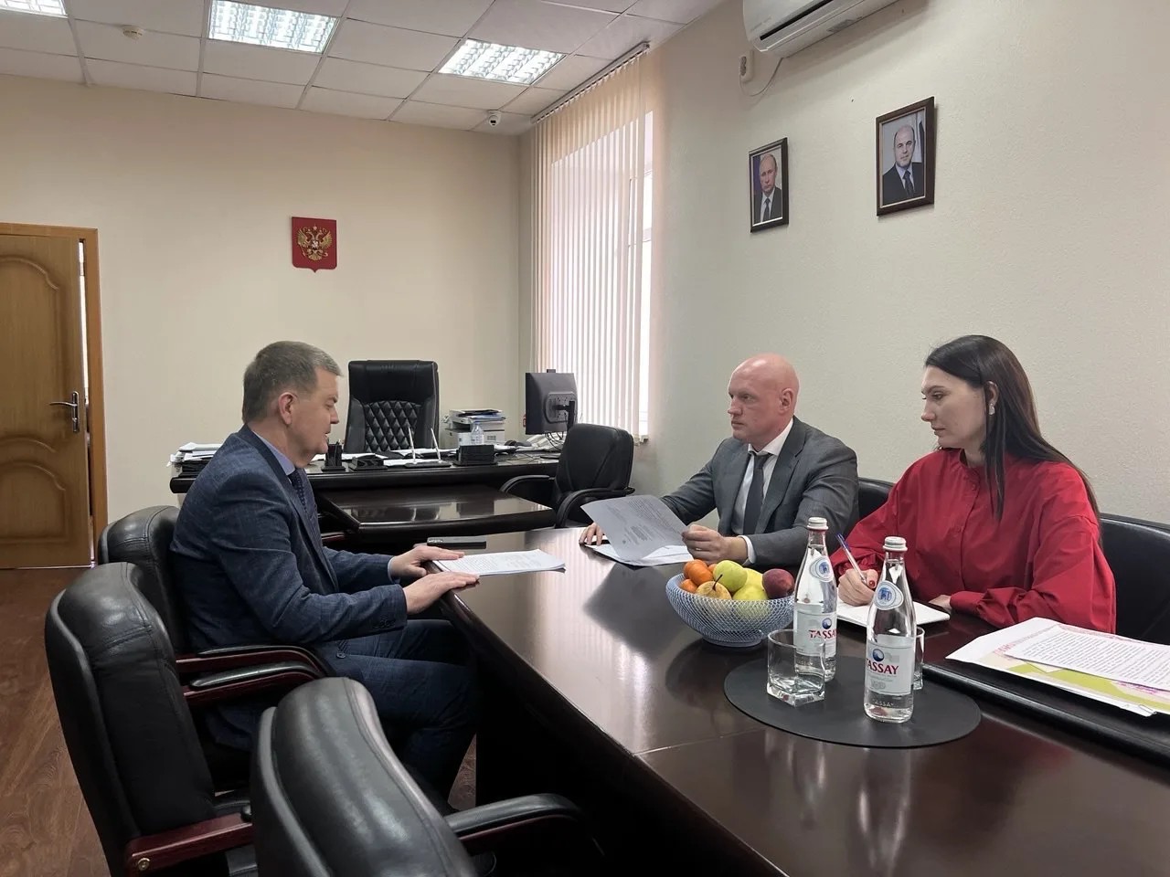 КубанскиеВести.Ру - Решение в пользу жителей: встреча депутата Трубилина с главой Росимущества на Кубани и в Адыгее